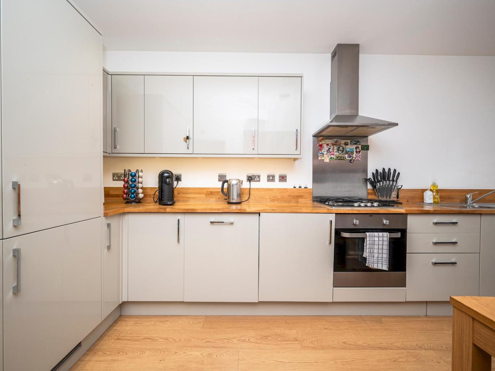London Apartment Near Tower Bridge And Tube Pass The Keys Экстерьер фото