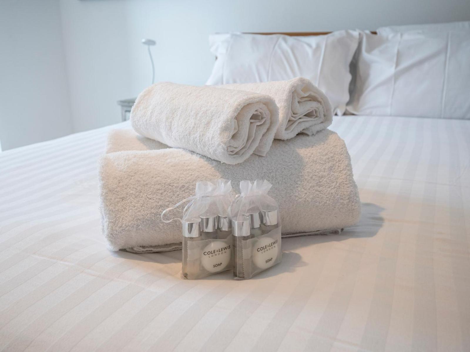 London Apartment Near Tower Bridge And Tube Pass The Keys Экстерьер фото