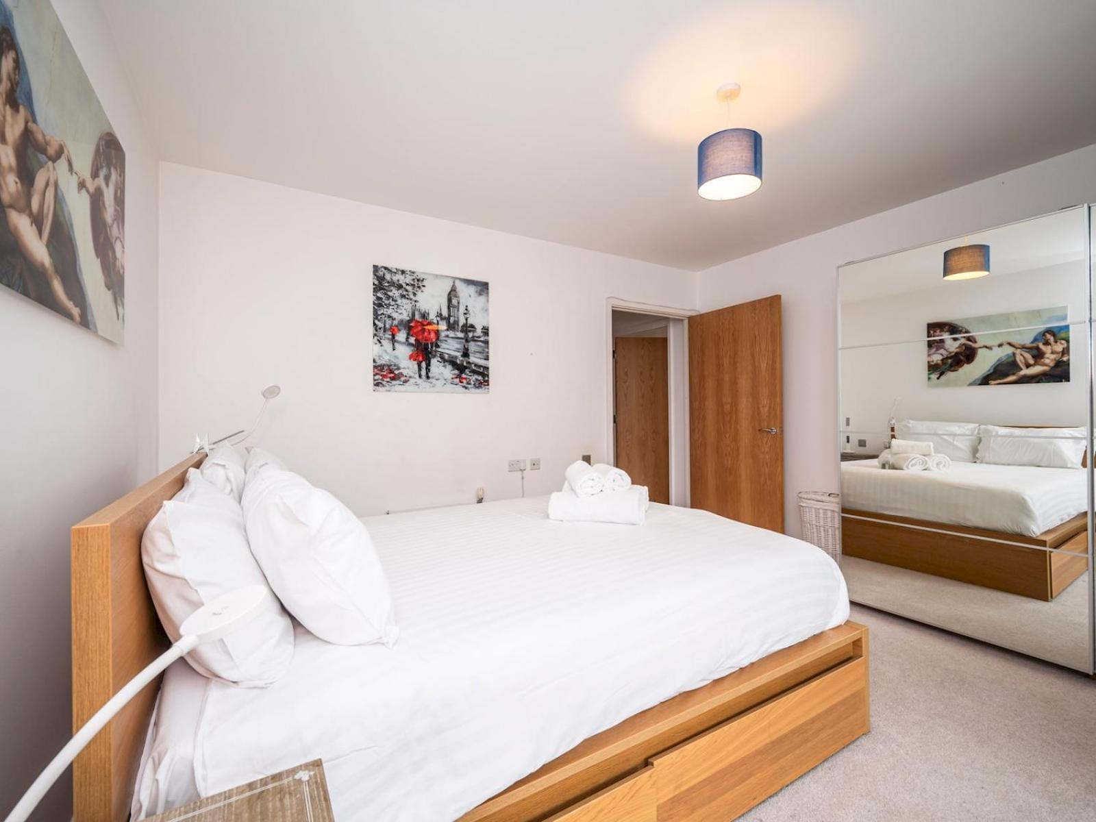 London Apartment Near Tower Bridge And Tube Pass The Keys Экстерьер фото