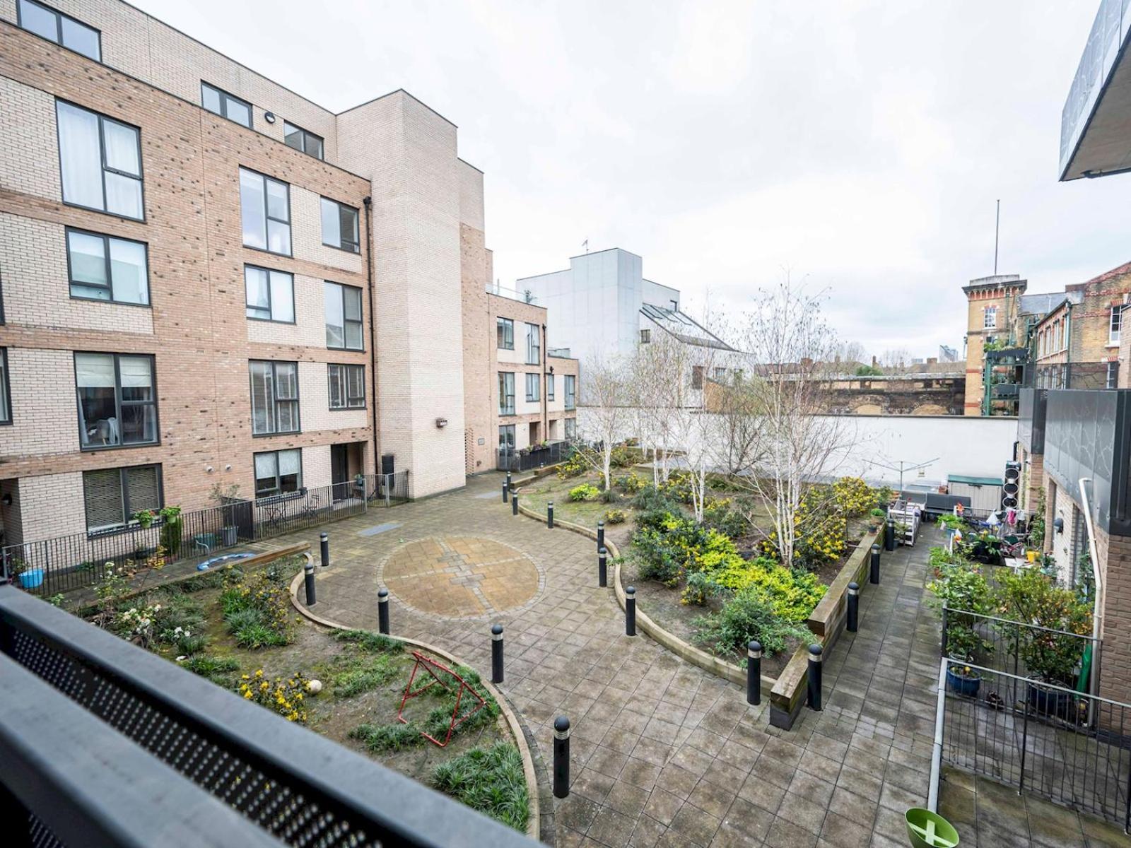 London Apartment Near Tower Bridge And Tube Pass The Keys Экстерьер фото