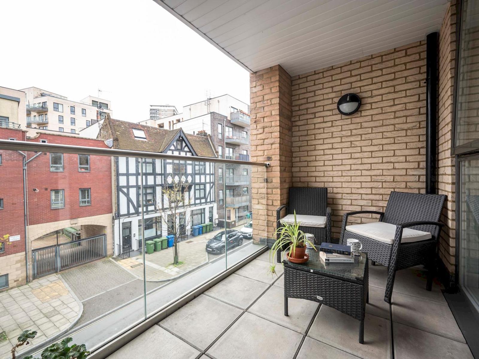 London Apartment Near Tower Bridge And Tube Pass The Keys Экстерьер фото